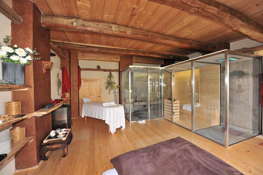 La Madernassa Resort - Casalora Dimora Storica Di Charme Guarene Dış mekan fotoğraf